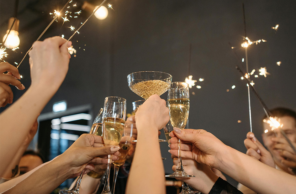 December Feature - A Season of Light A Season of Renewal -04